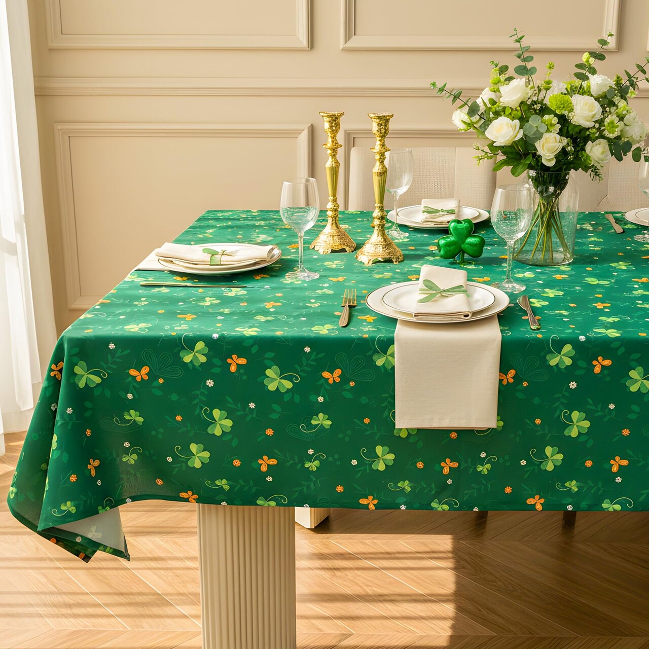 St. Patrick’s Day Tablecloth Waterproof Green Clover Table Cover – Shamrock Pattern Fabric Table Cloth for Dining Room, Party, Kitchen & Holiday Decoration, W60 x L84 in
